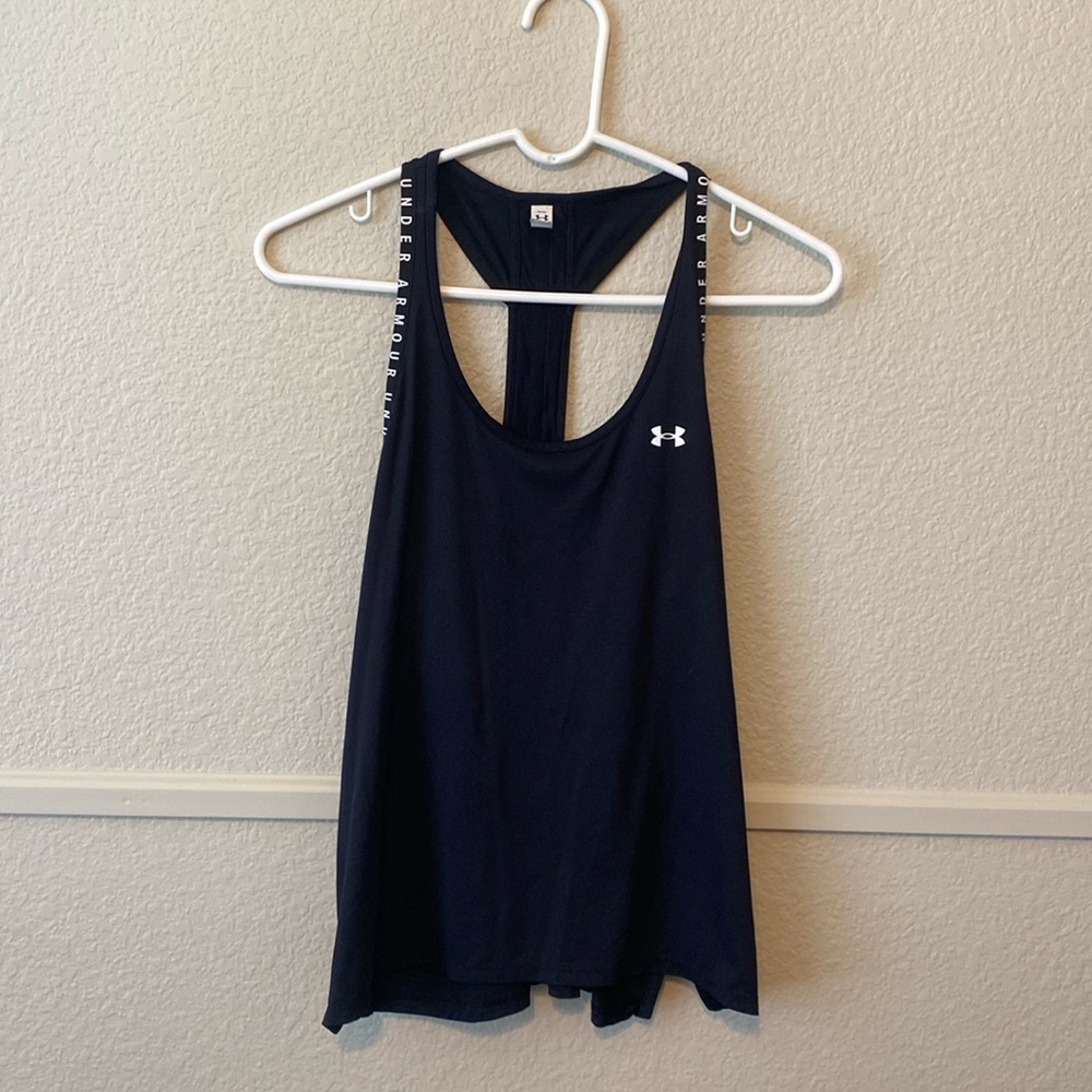 Under armor tank top size large